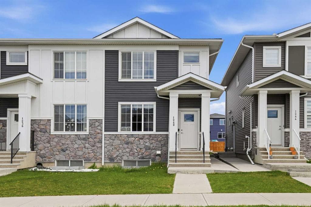 4-bed Semi-detached for sale at 1240 Cornerstone Way NE, Calgary