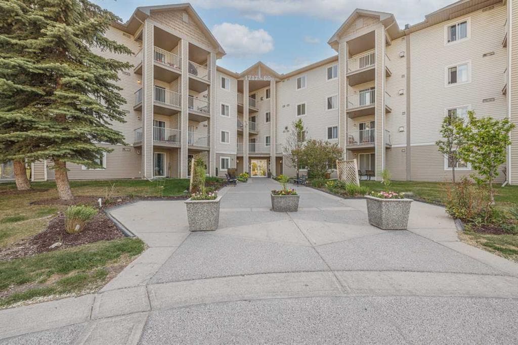 1-bed Apartment for sale at 113, 1717 60 Street SE, Calgary