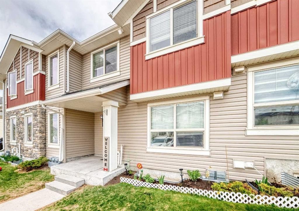 2-bed Townhouse for sale at 303, 250 Sage Valley Road NW, Calgary