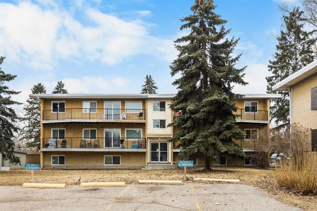 1-bed Apartment for sale at 101, 3103 Blakiston Drive NW, Calgary