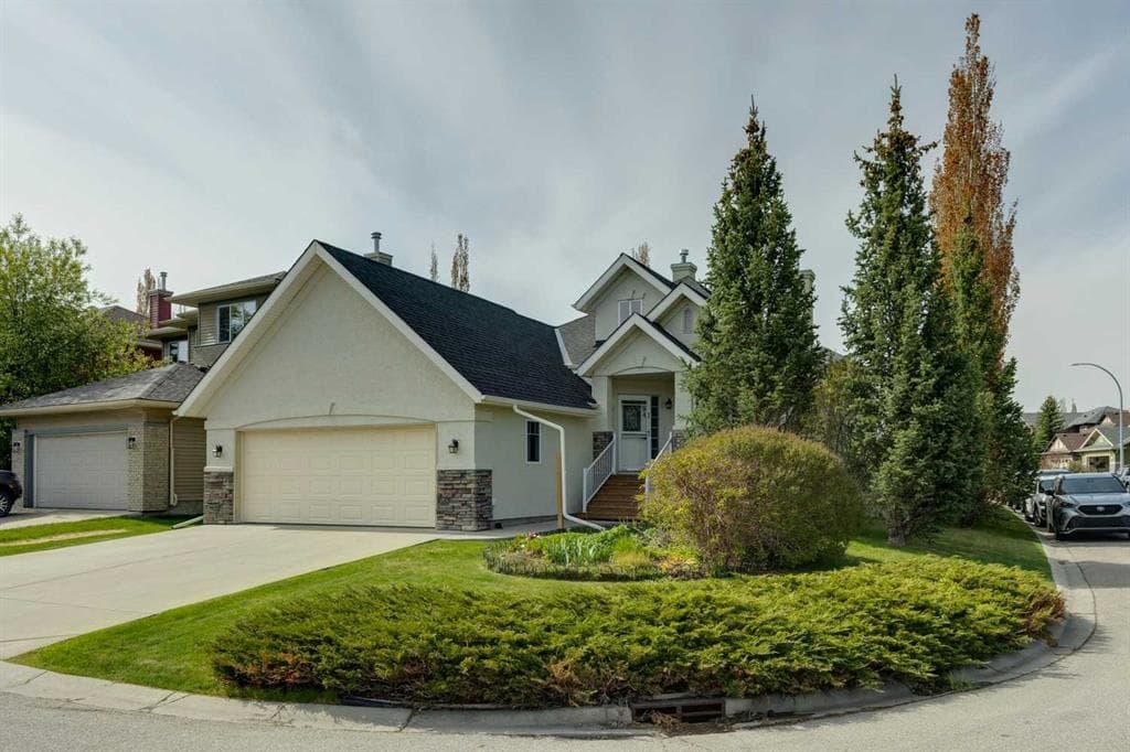 2-bed Detached for sale at 94 Panatella Close NW, Calgary