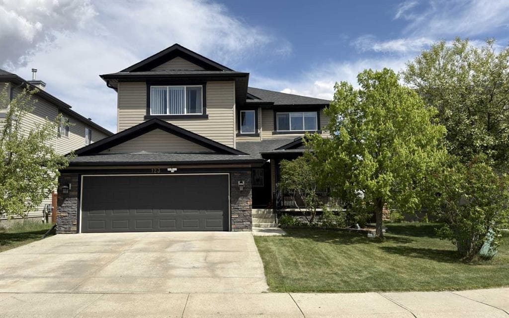 6-bed Detached for sale at 123 Hawkmere View, Chestermere
