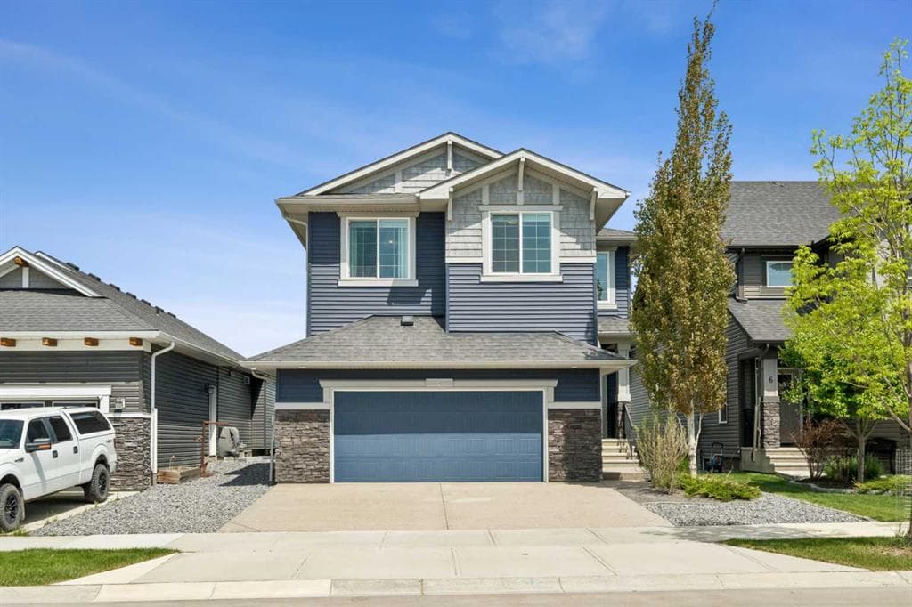 4-bed Detached for sale at 4 Highwood Drive, Okotoks