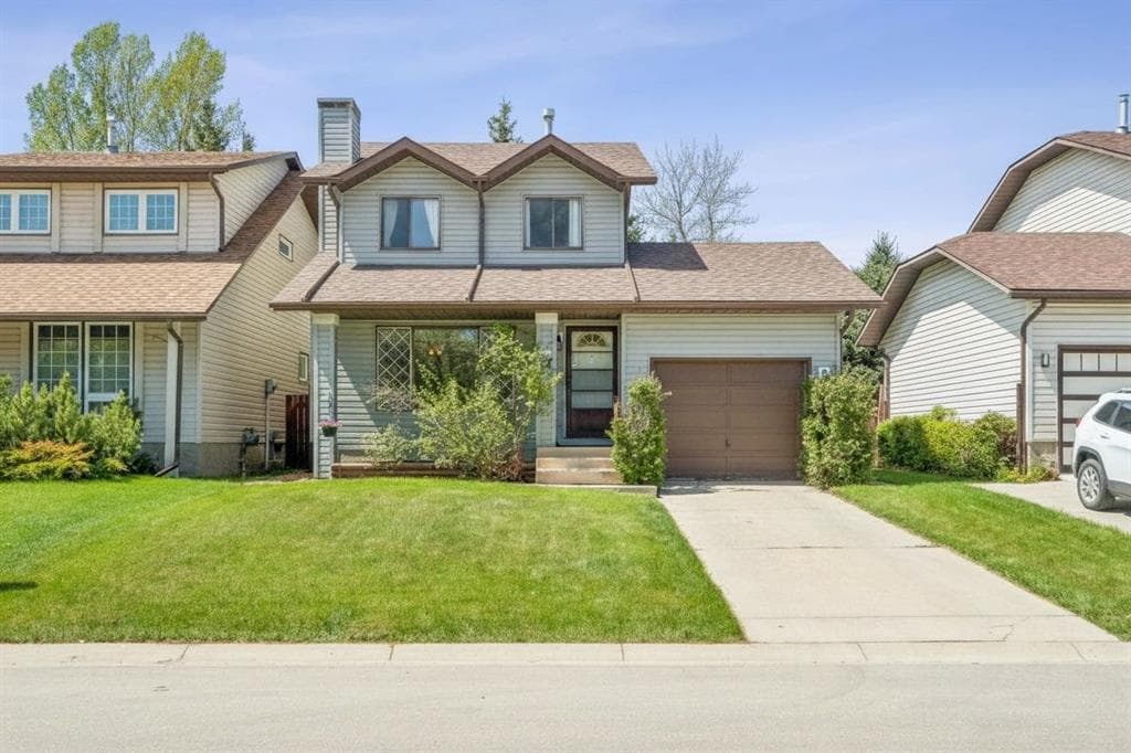 3-bed Detached for sale at 47 Cedargrove Way SW, Calgary