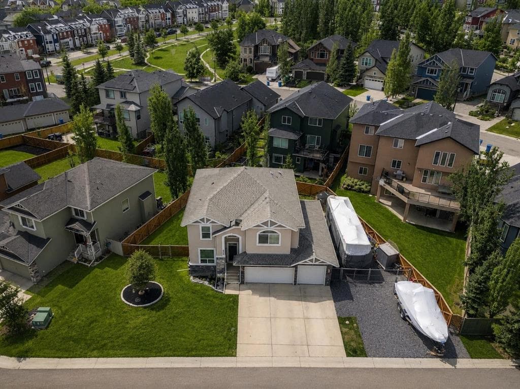 4-bed Detached for sale at 184 Magenta Crescent, Chestermere