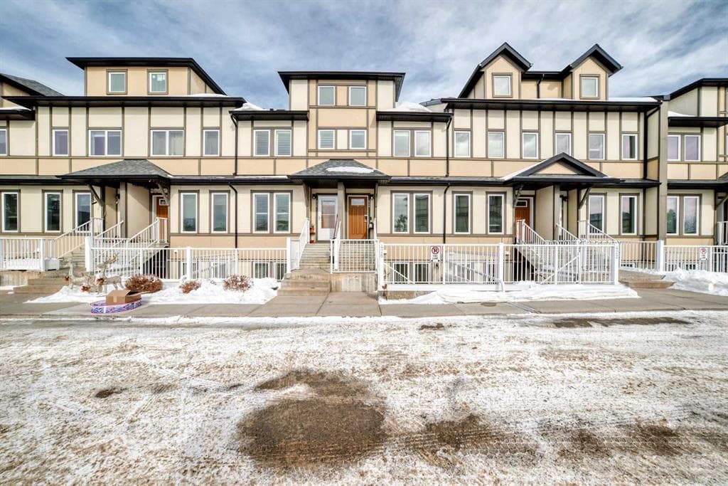 2-bed Townhouse for sale at 424, 50 Westland Road, Okotoks