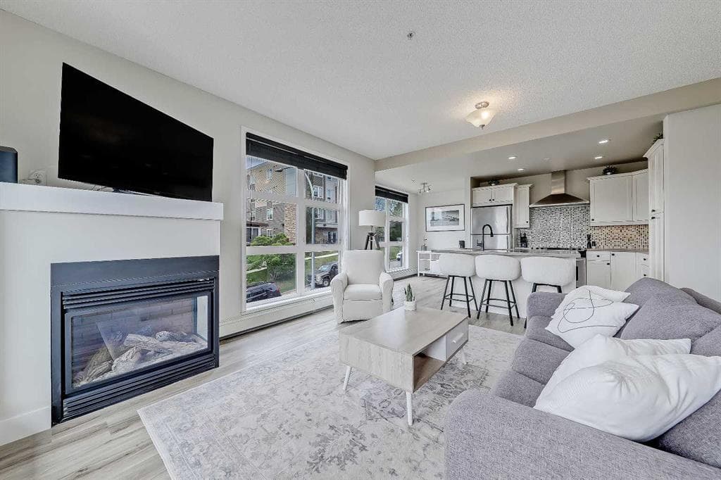 2-bed Apartment for sale at 305, 716 5 Street NE, Calgary