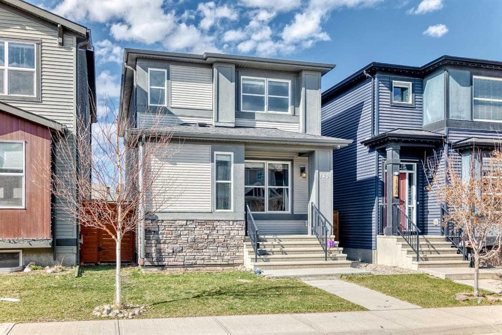 3-bed Detached for sale at 140 Howse Avenue NE, Calgary