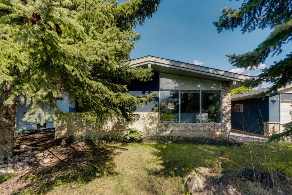 4-bed Detached for sale at 6316 Crowchild Trail SW, Calgary