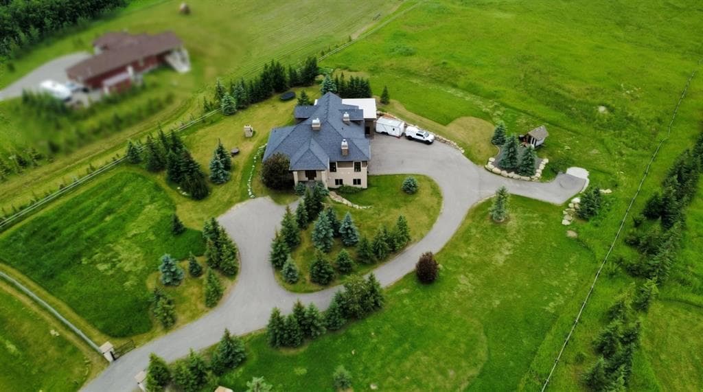 6-bed Detached for sale at 31210 Woodland Way, Rural Rocky View County