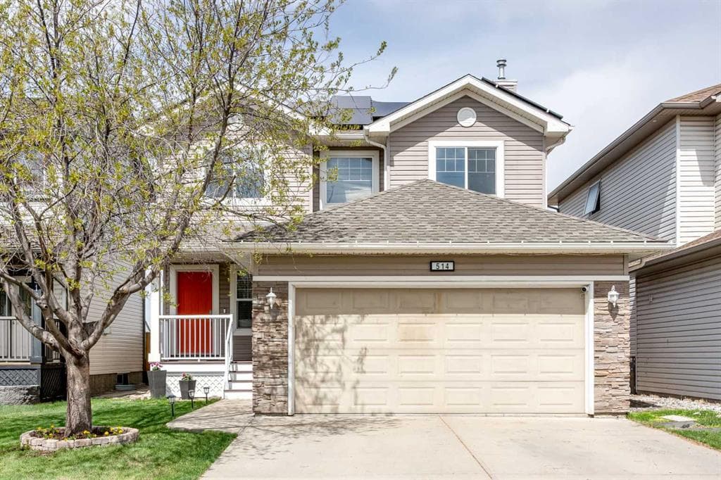 4-bed Detached for sale at 514 Stonegate Road NW, Airdrie