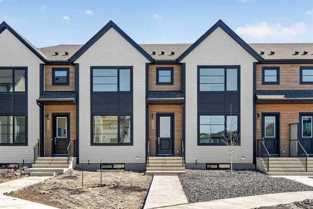 3-bed Townhouse for sale at 1097 Sailfin Heath, Rural Rocky View County