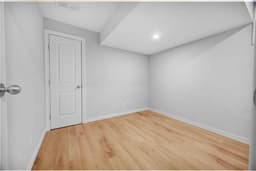 Thumbnail 24