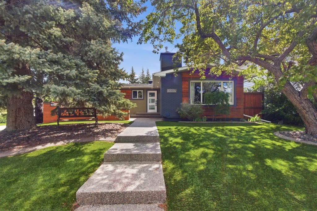 4-bed Detached for sale at 10504 Spadina Drive SW, Calgary