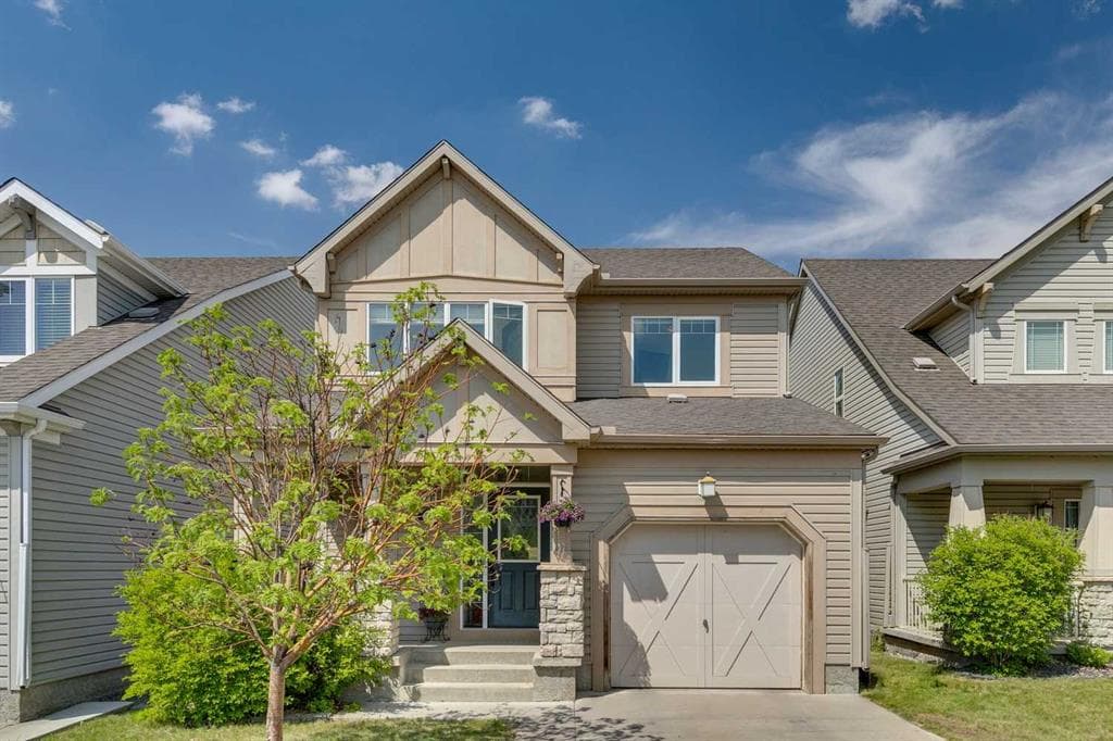 4-bed Detached for sale at 904 Windsong Drive SW, Airdrie