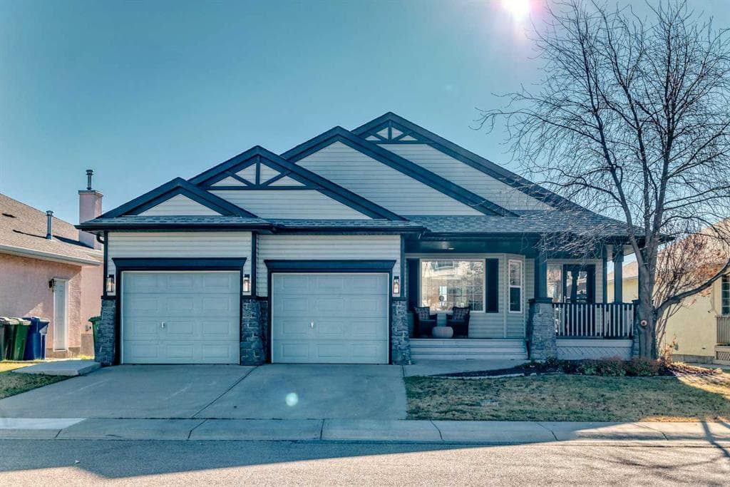 3-bed Detached for sale at 161 West Creek Pond, Chestermere