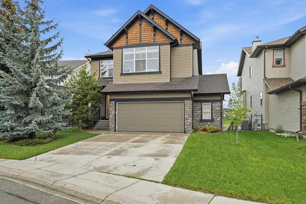 4-bed Detached for sale at 114 Cougarstone Crescent SW, Calgary