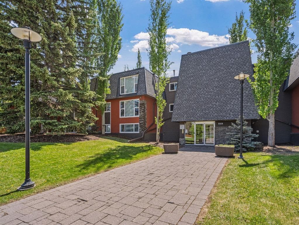 2-bed Apartment for sale at 109, 315 50 Avenue SW, Calgary
