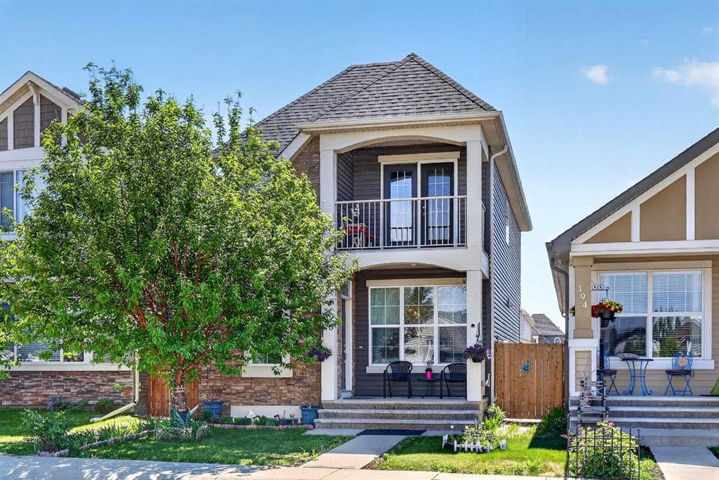 3-bed Detached for sale at 190 Cranford Common SE, Calgary