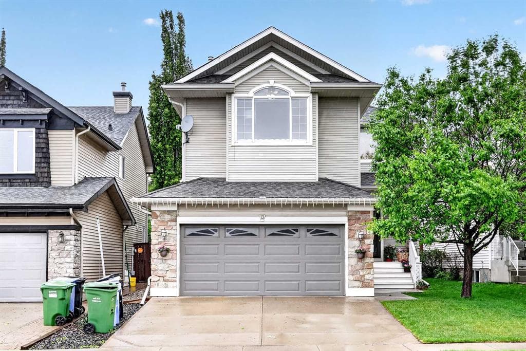 4-bed Detached for sale at 13 Cougar Ridge Circle SW, Calgary