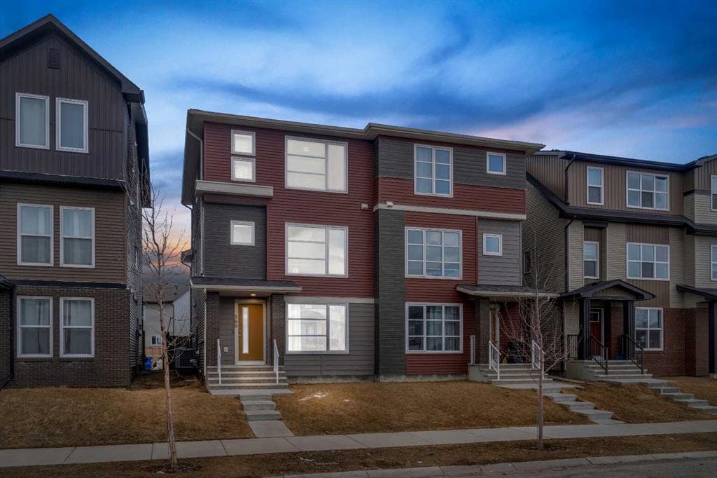4-bed Semi-detached for sale at 569 savanna Boulevard NE, Calgary