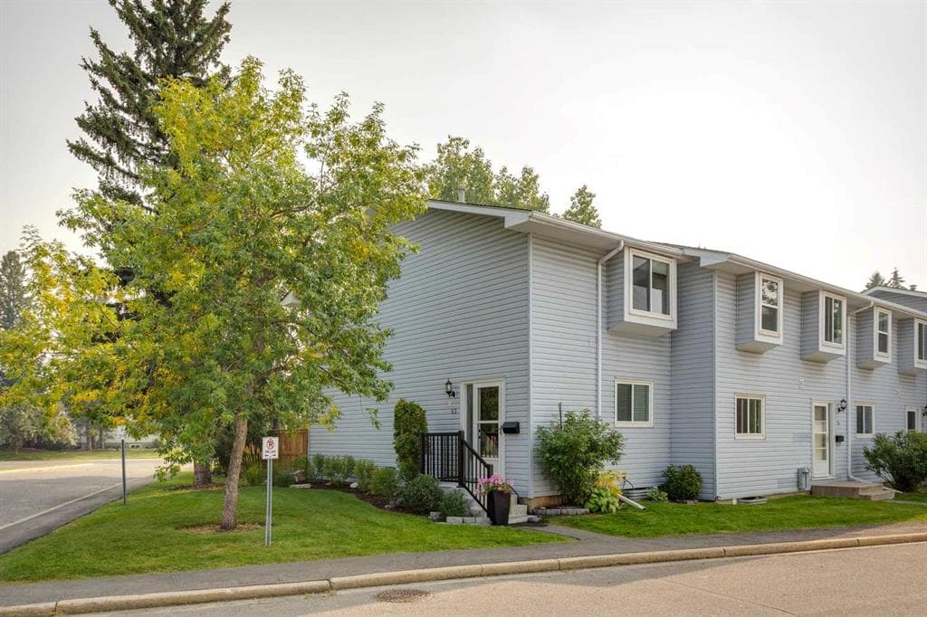 2-bed Townhouse for sale at 83, 4810 40 Avenue SW, Calgary
