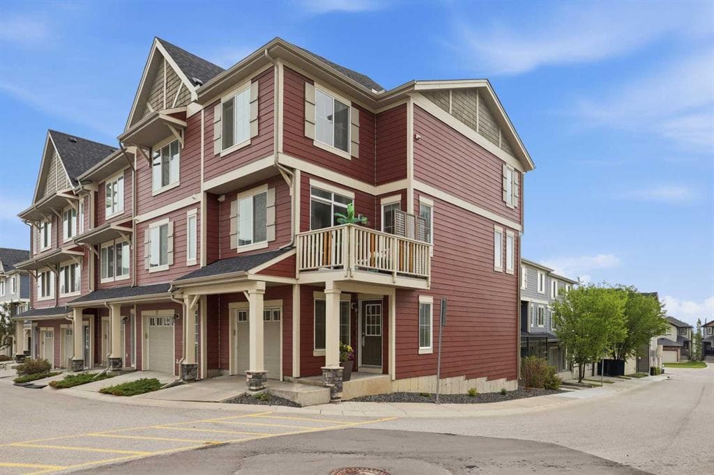 3-bed Townhouse for sale at 20 Kinlea Common NW, Calgary