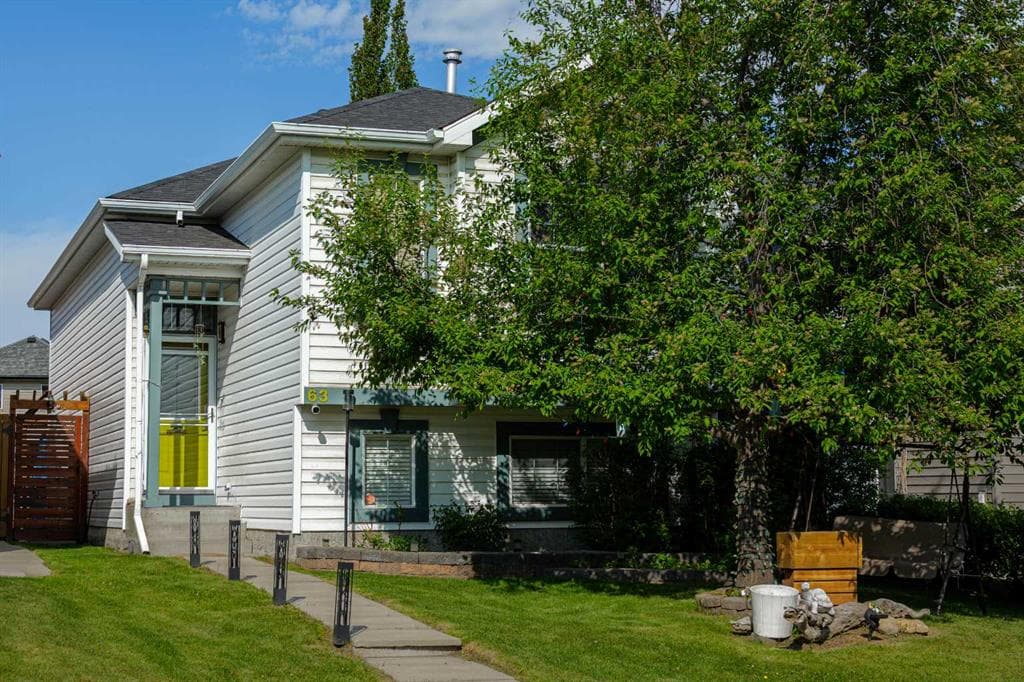 3-bed Detached for sale at 63 Coventry View NE, Calgary