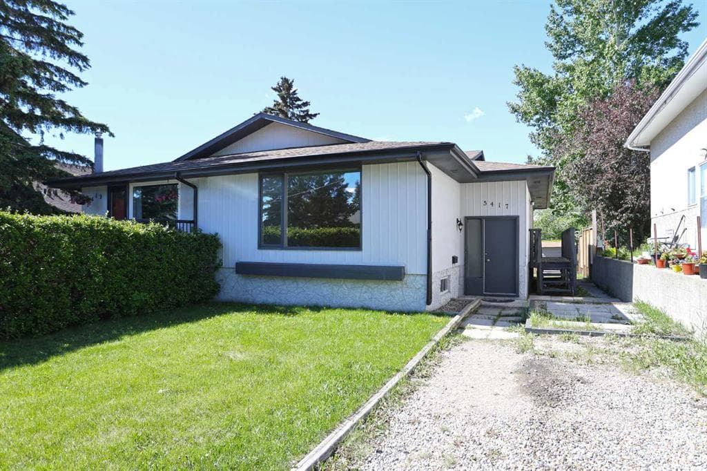 4-bed Semi-detached for sale at 5417 Dalrymple Crescent NW, Calgary