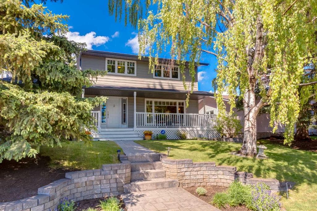 4-bed Detached for sale at 52 Silver Brook Drive NW, Calgary
