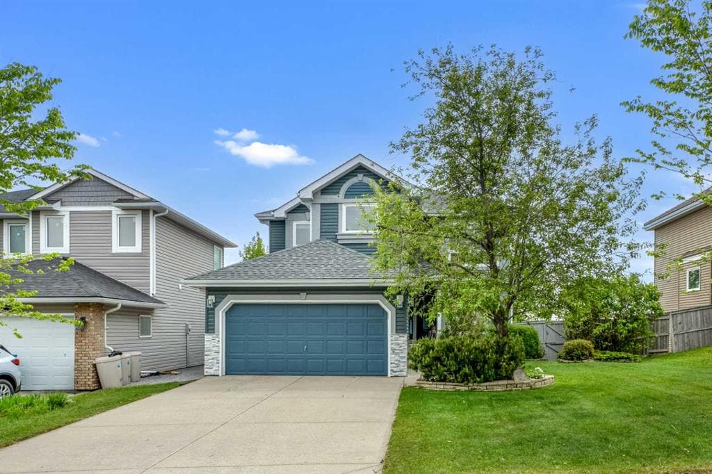 191 Edgebrook Rise NW — photo 1