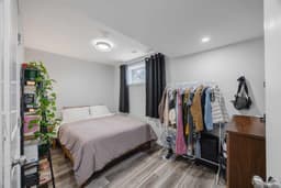 Thumbnail 31