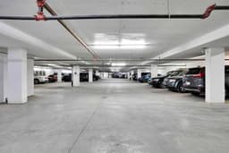 Thumbnail 38