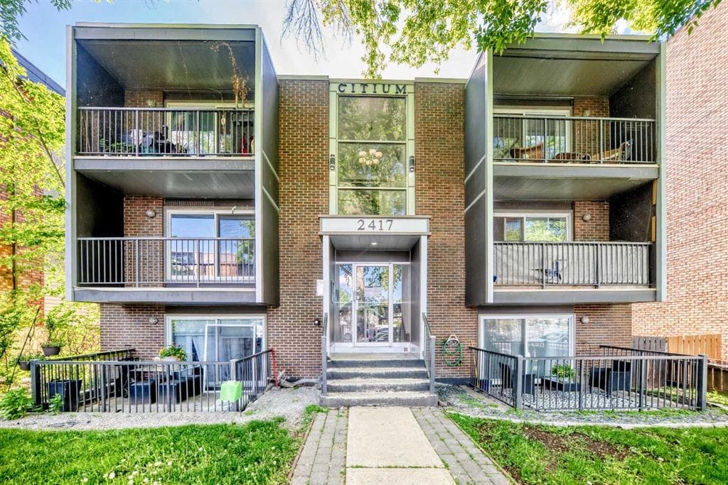 1-bed Apartment for sale at 205, 2417 17 Street SW, Calgary