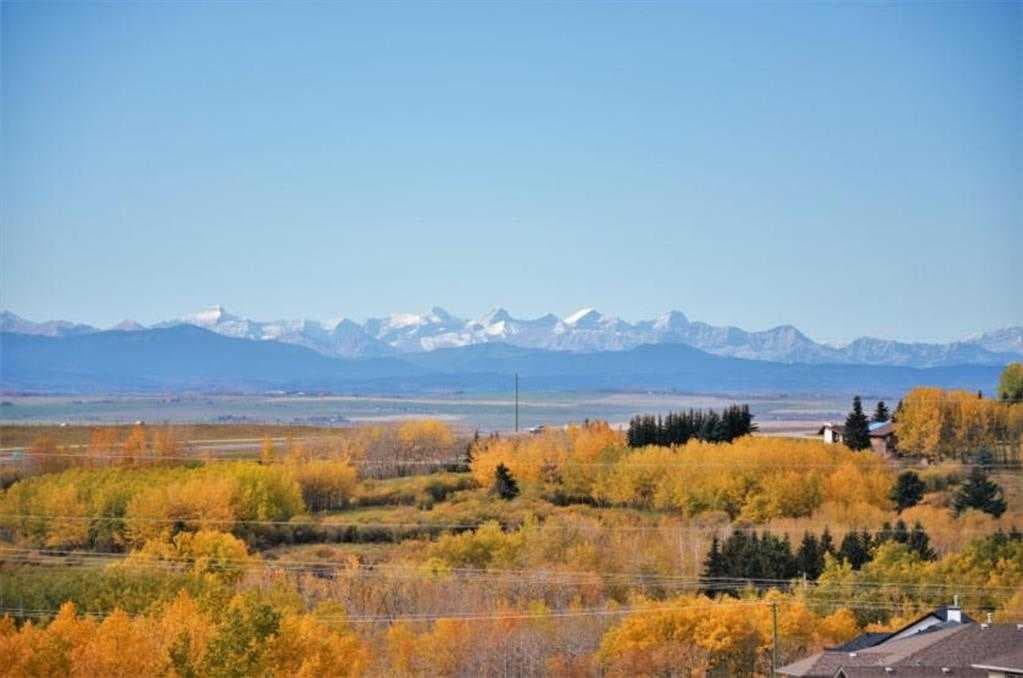3-bed Detached for sale at 76 Rockywood Park NW, Calgary