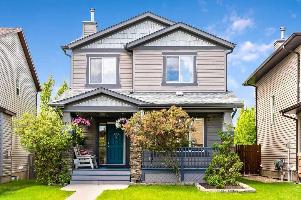3-bed Detached for sale at 19 Drake Landing Way, Okotoks