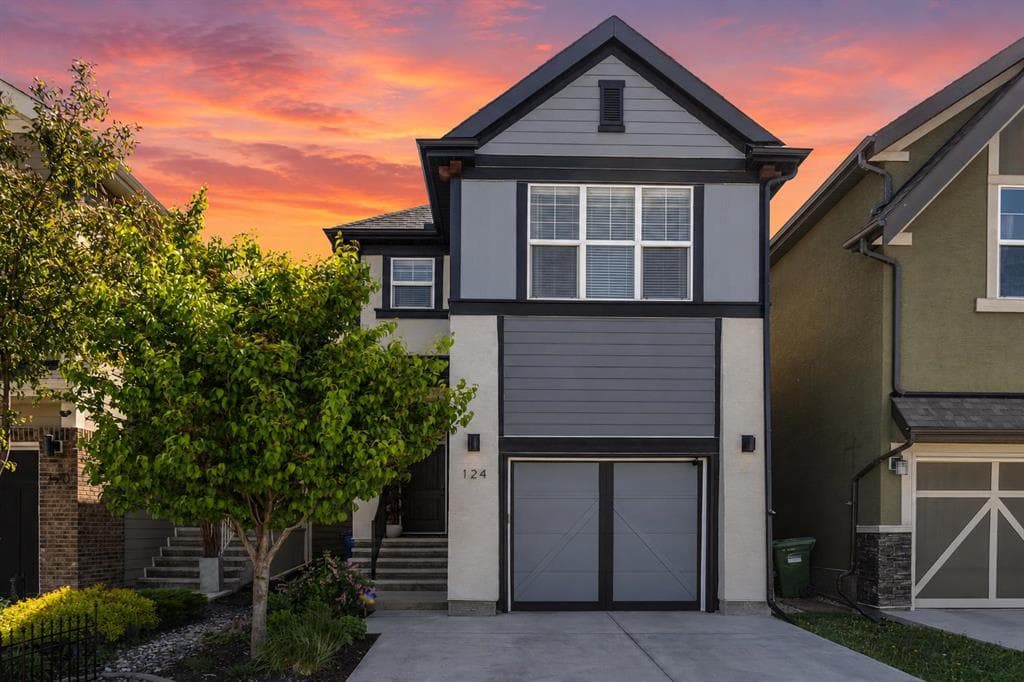 3-bed Detached for sale at 124 Masters Crescent SE, Calgary