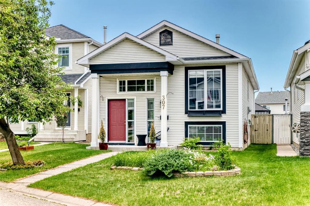 3-bed Detached for sale at 307 Mt Lorette Place SE, Calgary