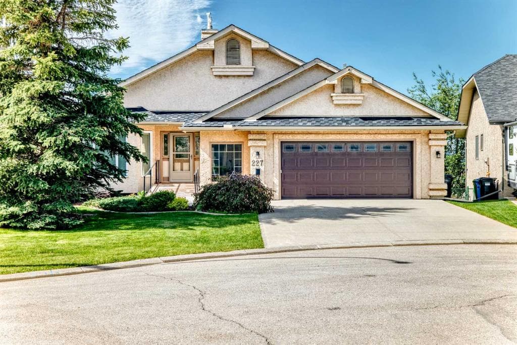 3-bed Detached for sale at 227 Hawkside Mews NW, Calgary
