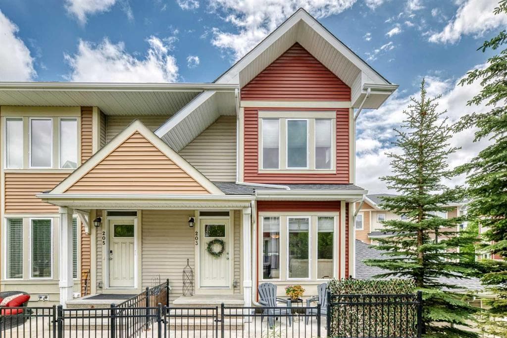 2-bed Townhouse for sale at 203 Auburn Meadows SE, Calgary
