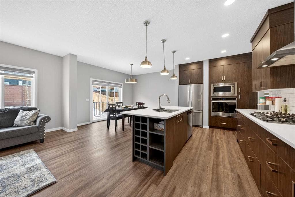5-bed Detached for sale at 48 Carringvue Street NW, Calgary