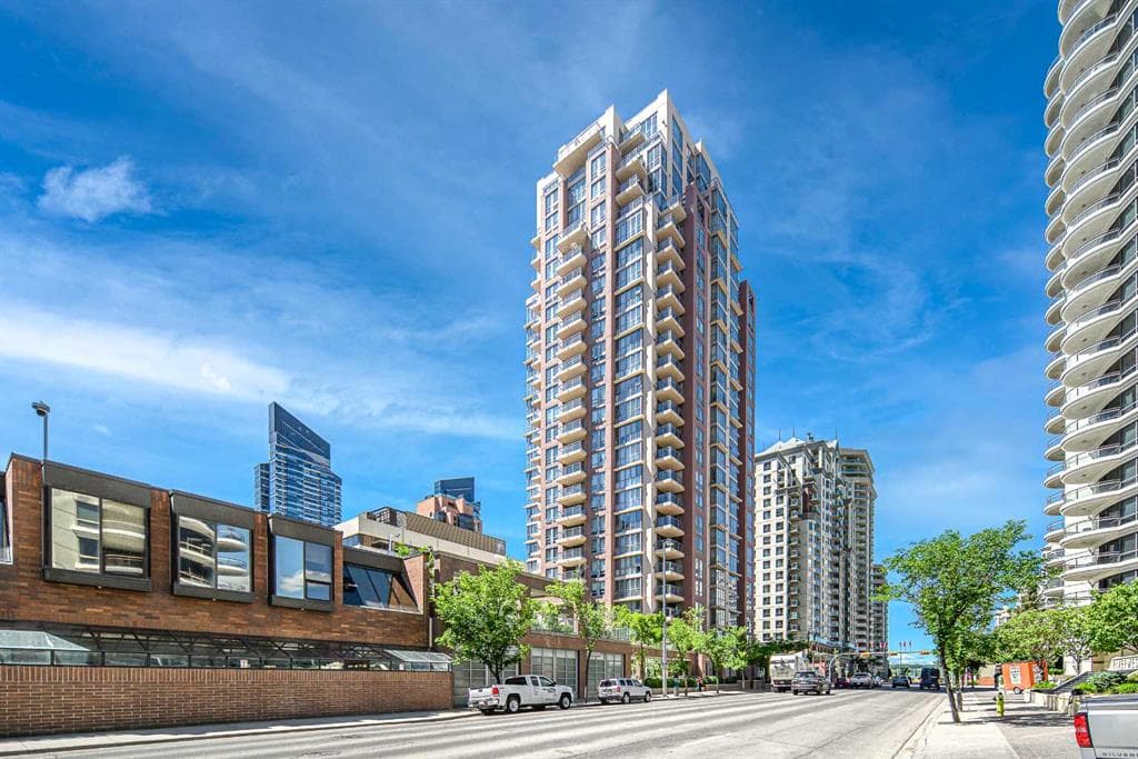2-bed Apartment for sale at 1305, 650 10 Street SW, Calgary
