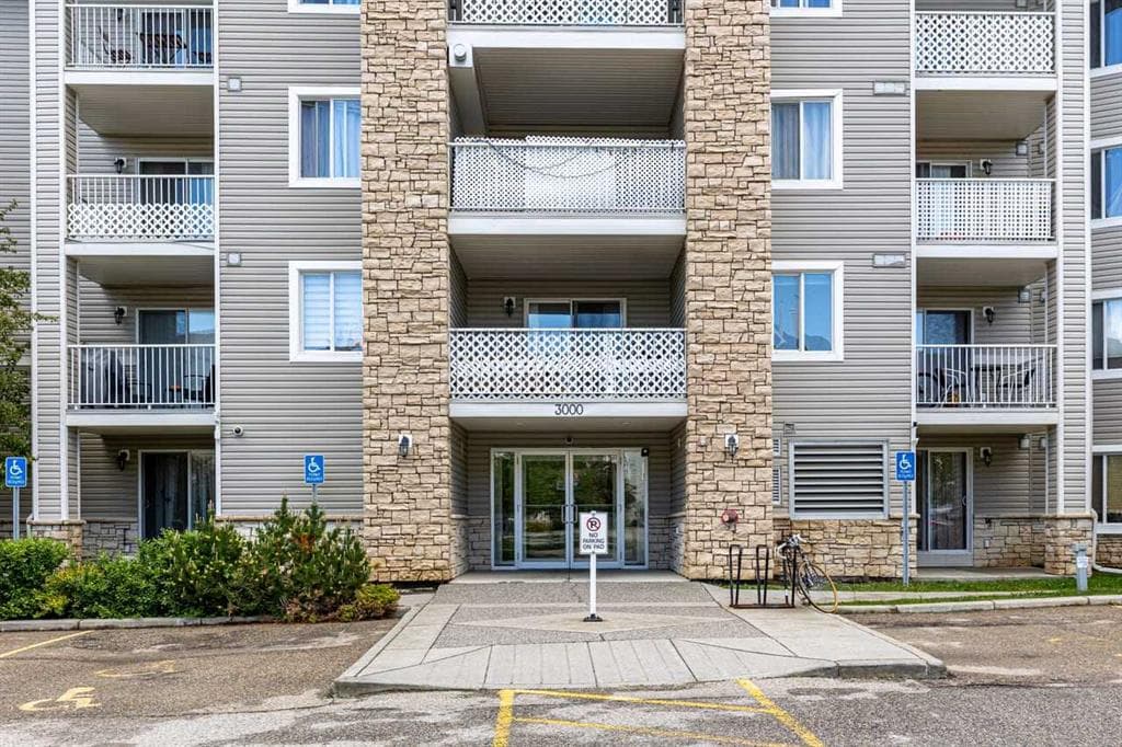 2-bed Apartment for sale at 3212, 16320 24 Street SW, Calgary