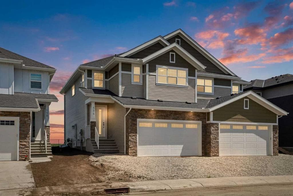 3-bed Semi-detached for sale at 454 Kinniburgh Loop, Chestermere