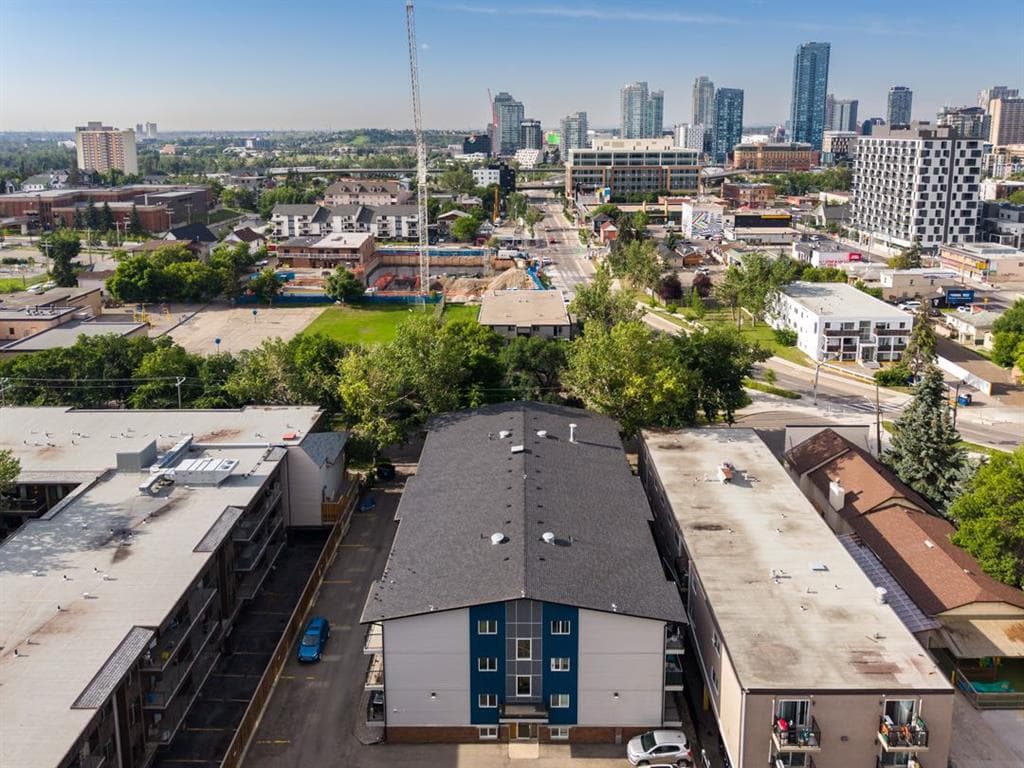 2-bed Apartment for sale at 201, 626 2 Avenue NE, Calgary