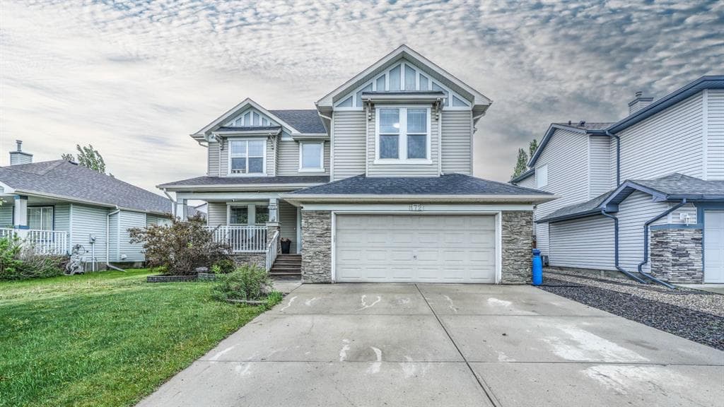 6-bed Detached for sale at 172 West Creek Boulevard, Chestermere
