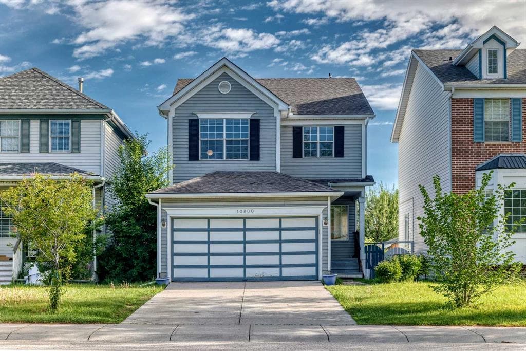 3-bed Detached for sale at 10800 Hidden Valley Drive NW, Calgary