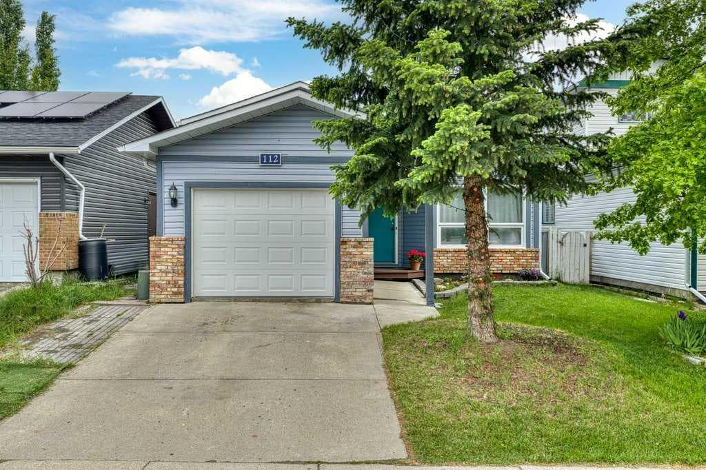 5-bed Detached for sale at 112 Cedargrove Way SW, Calgary
