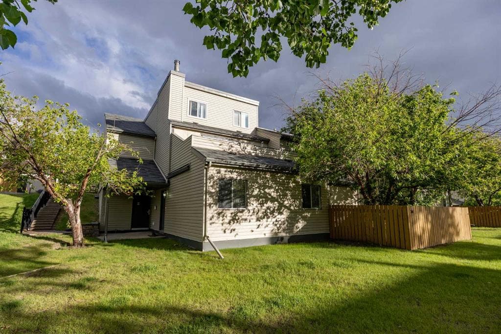 2-bed Apartment for sale at 301, 1540 29 Street NW, Calgary