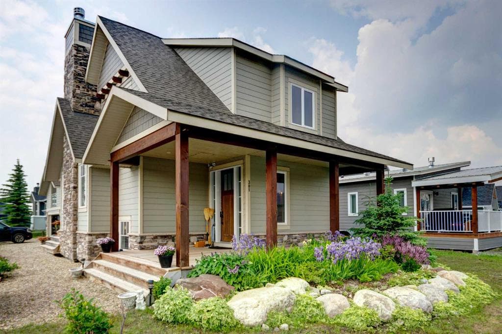 2-bed Detached for sale at 301 Cottageclub Green, Rural Rocky View County